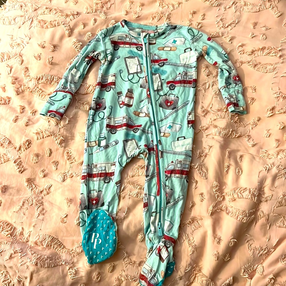Posh Peanut Doctors and Nurses Footie Zippered One Piece Sz 3-6 months